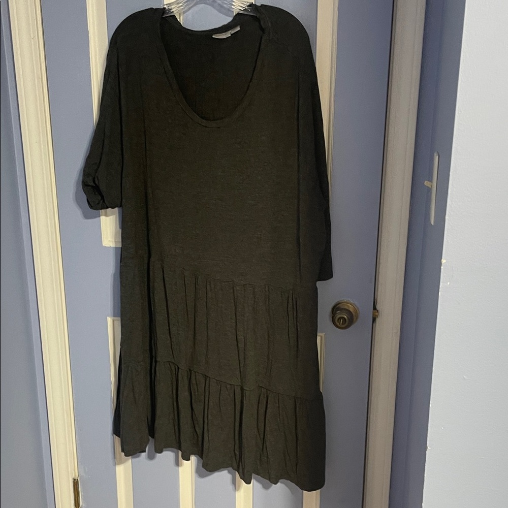 Avenue Charcoal Gray Top